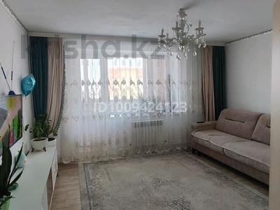 2-бөлмелі пәтер · 61 м² · 8/9 қабат, Энергетиков 118 — Торайгырова - энергетиков, бағасы: 21 млн ₸ в Экибастузе