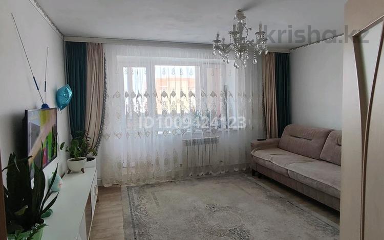 2-бөлмелі пәтер · 61 м² · 8/9 қабат, Энергетиков 118 — Торайгырова - энергетиков, бағасы: 21 млн ₸ в Экибастузе — фото 2