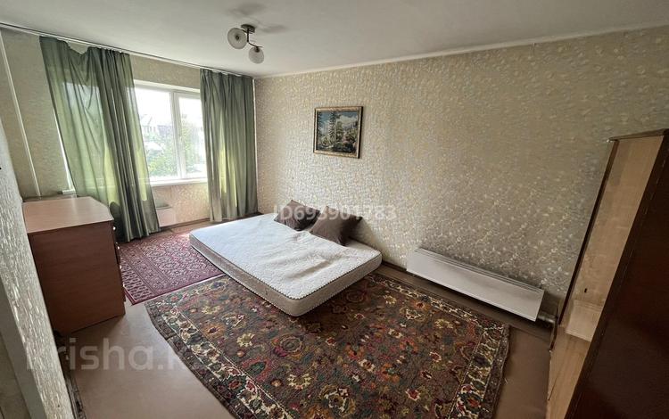 3-комнатная квартира, 58 м², 3/5 этаж, Гагарина 17 за 24 млн 〒 в Боралдае (Бурундай) — фото 2