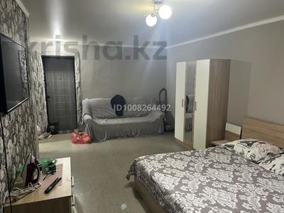 1-комнатная квартира · 36 м² · 3/5 этаж, Кабанбай батыра 114 — Бурова за 9 000 ₸ в Усть-Каменогорске, Ульбинский