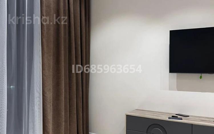 2-бөлмелі пәтер · 56 м² · 4/9 қабат, Полуостров Мангыстау 119, бағасы: 350 000 ₸ в Актау — фото 2