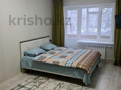 1-комнатная квартира, 36 м², 2/5 этаж посуточно, Абулхаир-хана Стадион 59 за 8 000 〒 в Актобе