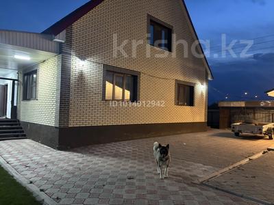 Жеке үй · 6 бөлме · 220 м² · 12 жүзд., Бейбітшілік 8, бағасы: 55 млн ₸ в им. Касыма кайсеновой