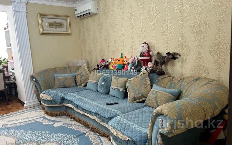 3-бөлмелі пәтер · 110 м² · 3/5 қабат, мкр. Алтын орда, тауелсиздик, бағасы: 41 млн ₸ в Актобе — фото 2
