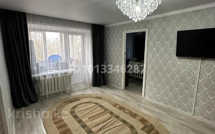 2-бөлмелі пәтер · 43 м² · 3/4 қабат, Спартака 32А — Район Цем посёлок, бағасы: 14.5 млн ₸ в Семее — фото 2