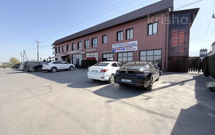 Свободное назначение, офисы, магазины и бутики, салоны красоты · 104 м² за 500 000 〒 в Туздыбастау (Калинино) — фото 38