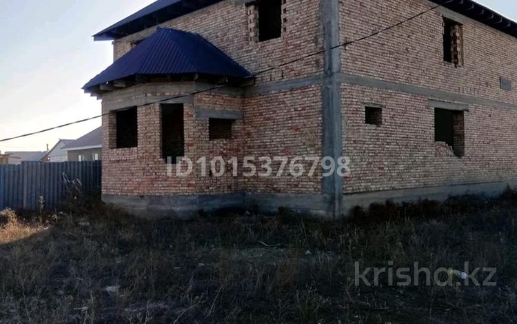 Отдельный дом · 4 комнаты · 240 м² · 5 сот., 3 квартал 15А за 20 млн ₸ в Исаеве — фото 2