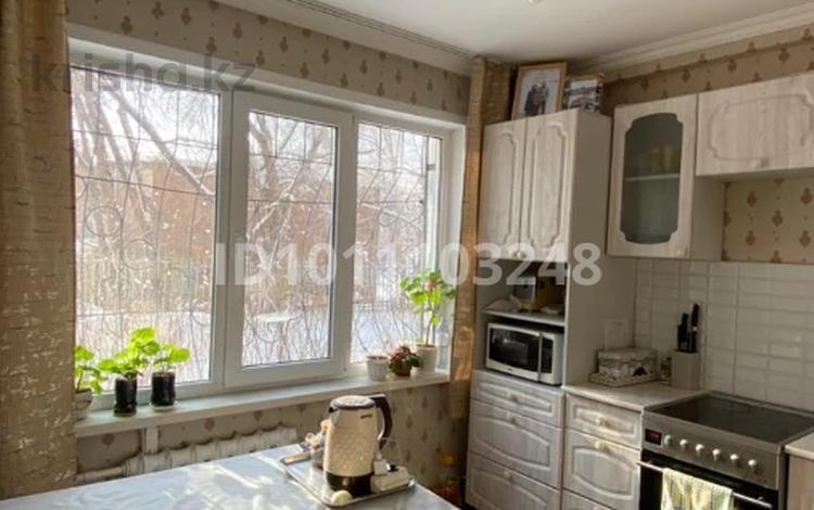 3-бөлмелі пәтер · 71.3 м² · 1/5 қабат, Космическая 10/4, бағасы: 26 млн ₸ в Усть-Каменогорске — фото 2