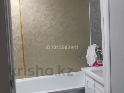 2-комнатная квартира · 48.2 м² · 1/5 этаж, Абая 1 за 11 млн ₸ в Актобе