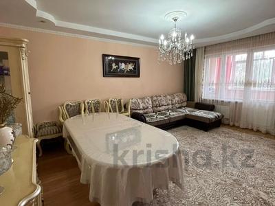 3-комнатная квартира, 102 м², 3/9 этаж, мкр. Аксай за 55 млн 〒 в Алматы, Ауэзовский р-н