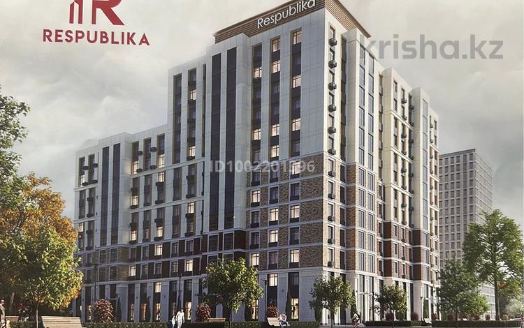 2-бөлмелі пәтер · 72.4 м² · 10/13 қабат, Микрорайон Степной-2 — Республики, Шахтеров, Муканова, бағасы: 45 млн ₸ в Караганде, Казыбек би р-н — фото 2