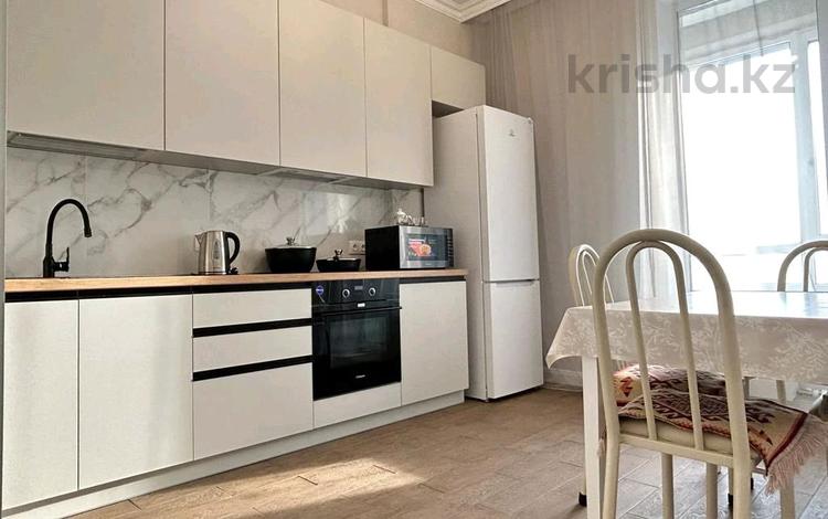 1-комнатная квартира · 48 м² · 11/18 этаж, Улы Дала 41В — Ботанический сад за 280 000 ₸ в Астане, Есильский р-н — фото 2