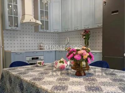 3-комнатная квартира · 93 м² · 17/17 этаж, Варламова 27A за 78.5 млн ₸ в Алматы, Алмалинский р-н