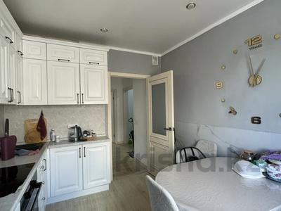 4-бөлмелі пәтер · 85 м² · 9/10 қабат, Степной 4 ш/а. 18, бағасы: 30 млн ₸ в Караганде, Казыбек би р-н