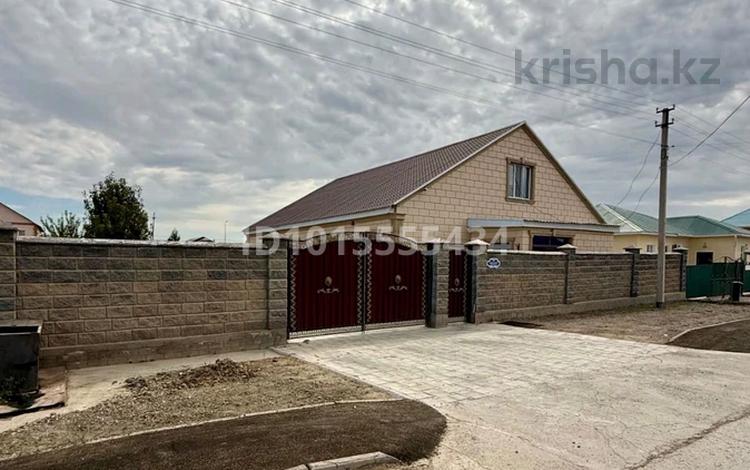 Отдельный дом · 6 комнат · 255 м² · 10 сот., Кобыланды батыр 24 за 45 млн ₸ в Атырау, мкр Мирас — фото 2