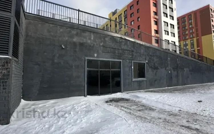 Свободное назначение, офисы, магазины и бутики, общепит, салоны красоты, медцентры и аптеки, образование, развлечения · 100.4 м² за 75 млн 〒 в Астане, Нура р-н — фото 2