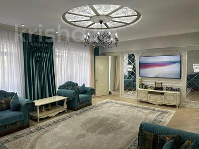 Продажа квартир в Абай обл.: 4-комнатная квартира · 158.2 м² · 8/13 этаж, Козбагарова 5А за 128 млн 〒 4-комнатная квартира · 158.2 м² · 8/13 этаж, Козбагарова 5А за 128 млн 〒 в Семее
