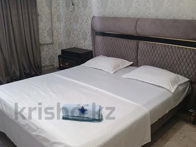 1-комнатная квартира · 37 м² · 2/5 этаж, улица Казантаева 19 — Казыбек би за 10 000 〒 в 