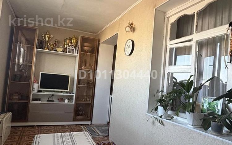 3-бөлмелі пәтер · 68 м² · 3/3 қабат, 4-й микрорайон, 4-шағынаудан 17 — Қабылбеков көшесі, бағасы: 26 млн ₸ в Шымкенте, Туран р-н — фото 2