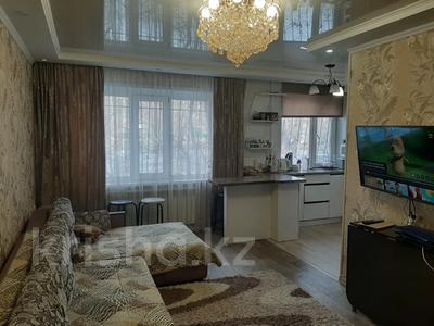 3-комнатная квартира, 65.6 м², 1/5 этаж, мкр Юго-Восток, Дюсебекова 63 за 23.9 млн 〒 в Караганде, Казыбек би р-н