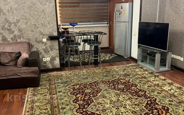 3-комнатная квартира · 60 м² · 5/5 этаж, Токаева 14 за 250 000 ₸ в Шымкенте — фото 2