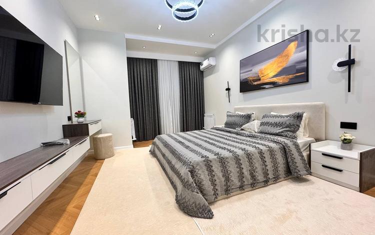 4-комнатная квартира · 120 м² · 6/22 этаж, Аль-Фараби 77/3 — Esentai apartment за ~ 1.5 млн ₸ в Алматы, Бостандыкский р-н — фото 2