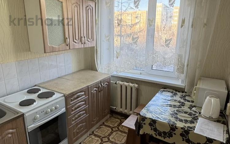 2-комнатная квартира · 44.5 м² · 4/5 этаж, мкр Юго-Восток, Муканова 24 за 16.2 млн ₸ в Караганде, Казыбек би р-н — фото 2
