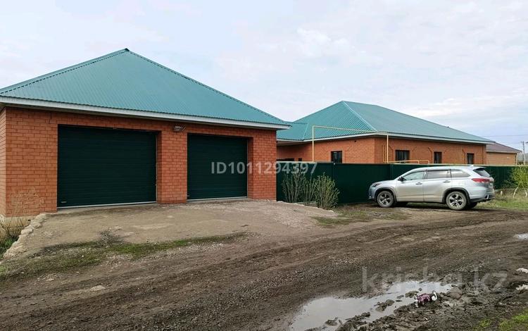 Отдельный дом · 6 комнат · 163 м² · 20 сот., Теренсай 500 за 45 млн ₸ в Актобе, СК Сарбаз — фото 2