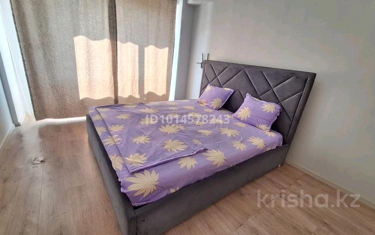 2-бөлмелі пәтер · 55 м² · 1/6 қабат, Шұғыла ш/а., Алтын Орда 6/30 6/30, бағасы: 15 000 ₸ в Алматы, Наурызбайский р-н — фото 3