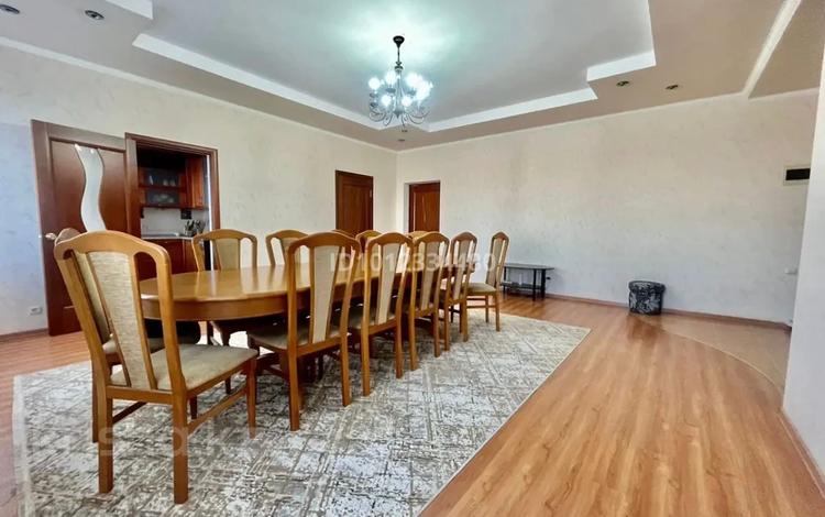 3-бөлмелі пәтер · 103 м² · 4/6 қабат, мкр 12, Бокенбай Батыра 32, бағасы: 33 млн ₸ в Актобе — фото 14