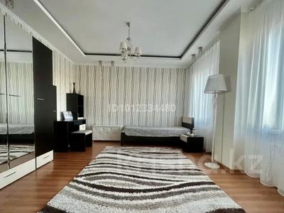 3-бөлмелі пәтер · 103 м² · 4/6 қабат, 12 ш/а., Бокенбай Батыра 32, бағасы: 32.5 млн ₸ в Актобе, мкр 12