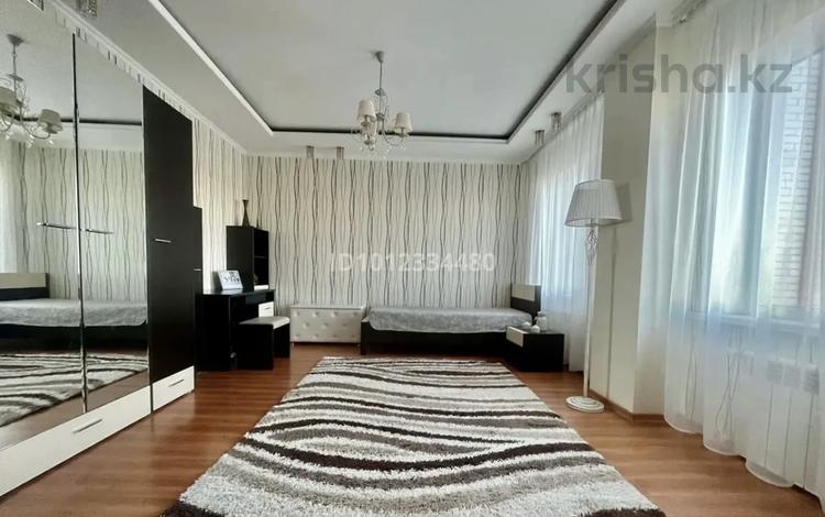3-бөлмелі пәтер · 103 м² · 4/6 қабат, 12 ш/а., Бокенбай Батыра 32, бағасы: 32.5 млн ₸ в Актобе, мкр 12 — фото 26