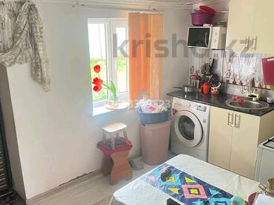 Отдельный дом · 3 комнаты · 150 м² · 10 сот., Колбастау Конаев 27 за 5.8 млн ₸ в Бауыржан Момышулы