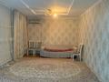 Отдельный дом · 5 комнат · 200 м² · 10 сот., ул. Шакарима Кудайбердиулы за 15 млн ₸ в  — фото 3