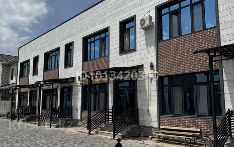 Часть дома · 5 комнат · 170 м² · 5 сот., Дүйсен баянова 170 за 46 млн ₸ в Таразе — фото 2