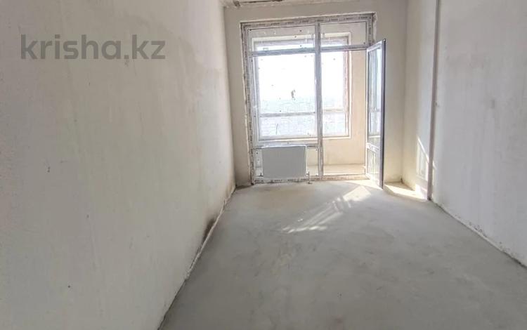 2-бөлмелі пәтер · 80.96 м² · 19/19 қабат, Л. Толстого 32, бағасы: ~ 42.1 млн ₸ в Костанае — фото 4