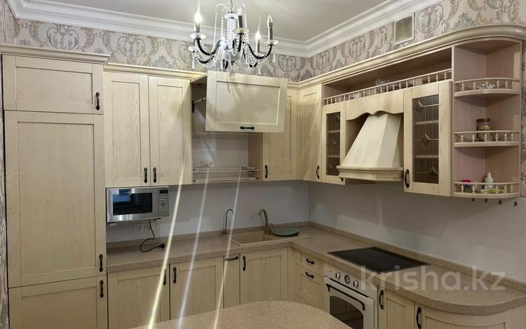 3-бөлмелі пәтер · 155 м² · 1/6 қабат, Кайыма Мухамедханова 7, бағасы: 96 млн ₸ в Астане, Нура р-н — фото 2