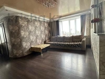 4-бөлмелі пәтер · 99 м² · 9/10 қабат, Жаңа қала ш/а., Нуркен абдирова 25, бағасы: 38 млн ₸ в Караганде, Казыбек би р-н