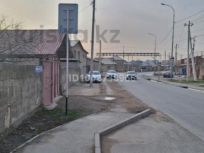 Отдельный дом · 4 комнаты · 120 м² · 6 сот., мкр Кайтпас 1, Мкр Кайтпас 1. С. Әмірбеков 72/1 — Қызыл магазин астановка. Ы. Алтынсарин көш. мен Ш. Көшеров көш. қиылыс за 42 млн ₸ в Шымкенте, Каратауский р-н