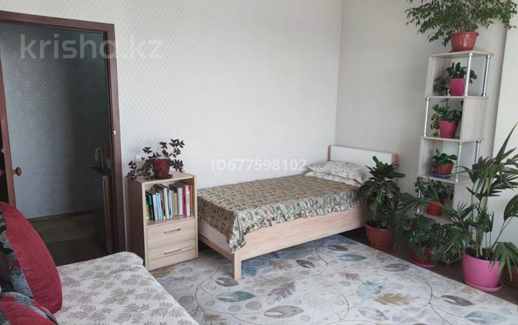 2-комнатная квартира · 68.1 м² · 4/13 этаж, мкр Аксай-5, Садвакасова 3б за 48.5 млн ₸ в Алматы, Ауэзовский р-н — фото 3