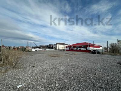 Еркін, кеңселер, қоймалар, жқб, автосервистер мен көлік жуу · 7000 м², бағасы: 2.5 млн ₸ в Актобе, мкр 8