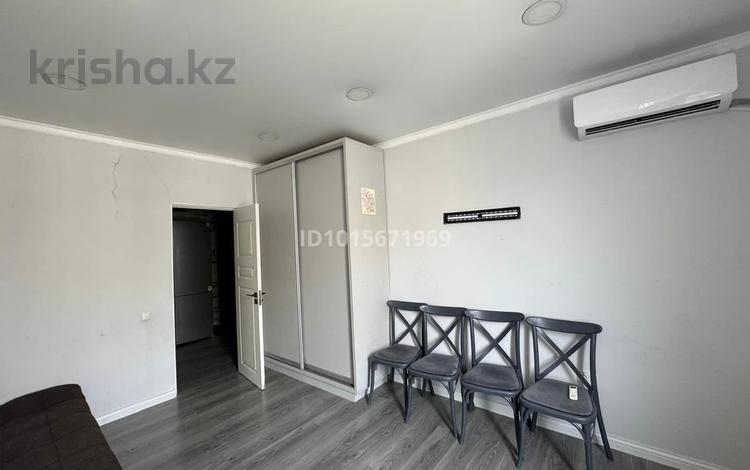 2-бөлмелі пәтер · 45.7 м² · 7/9 қабат, Раимбек батыра 286/1 — Напротив Магнума, бағасы: ~ 27.8 млн ₸ в  — фото 2