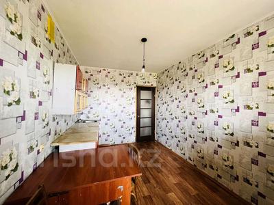1-комнатная квартира · 42 м² · 4/10 этаж, Жамбыл за 13 млн 〒 в Уральске