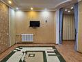3-комнатная квартира, 70 м², 5/5 этаж помесячно, Туркестанская 95 за 120 000 〒 в Шымкенте