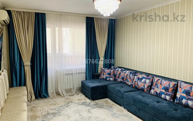 3-бөлмелі пәтер · 100 м² · 2/9 қабат, мкр Аксай-3Б, бағасы: 65 млн ₸ в Алматы, Ауэзовский р-н — фото 2