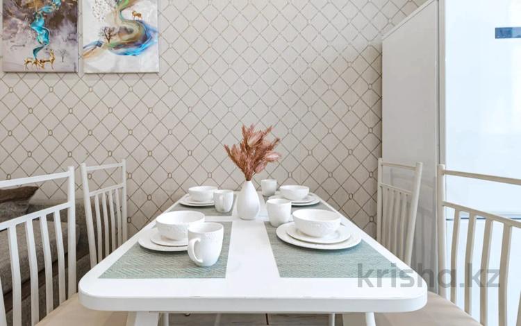 3-бөлмелі пәтер · 60 м² · 1/9 қабат, Камзина 41/1, бағасы: 25 000 ₸ в Павлодаре — фото 82