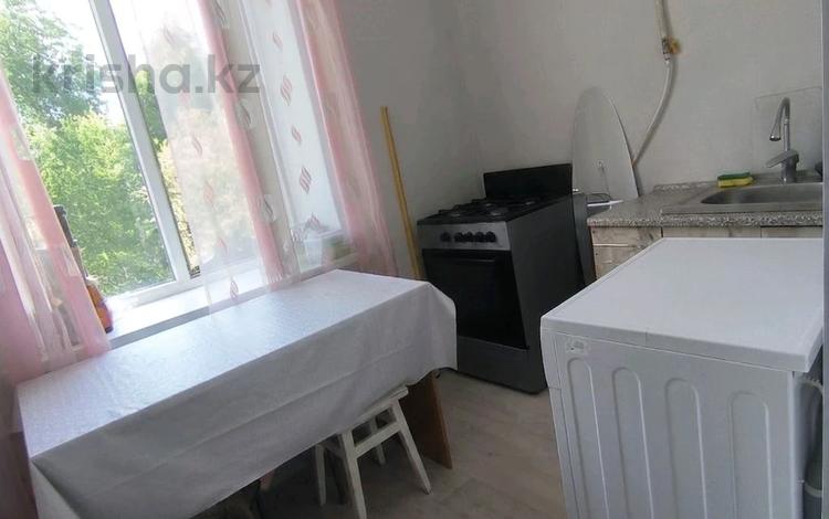 1-бөлмелі пәтер · 31.7 м² · 2/3 қабат, Нурпеисовой, бағасы: 7.5 млн ₸ в Уральске — фото 2