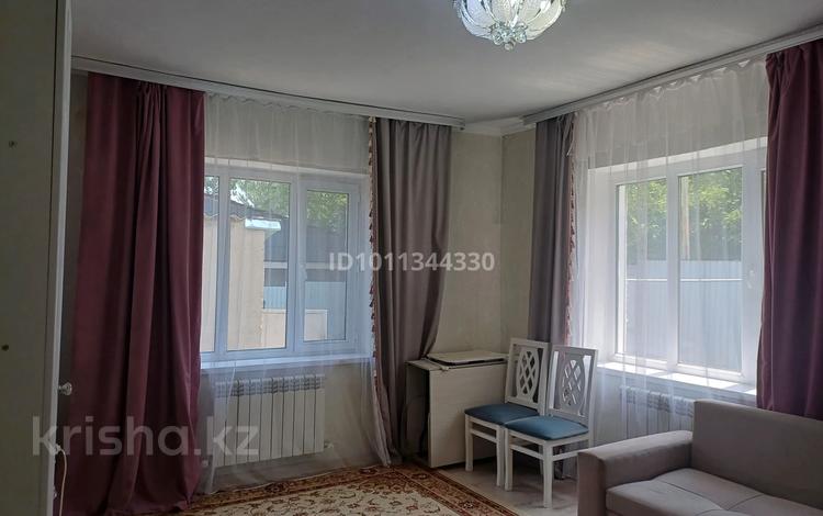 Отдельный дом · 3 комнаты · 110 м² · 7.6 сот., мкр Калкаман-2 124А — Бегалиев Елибаев за 70 млн ₸ в Алматы, Наурызбайский р-н — фото 2