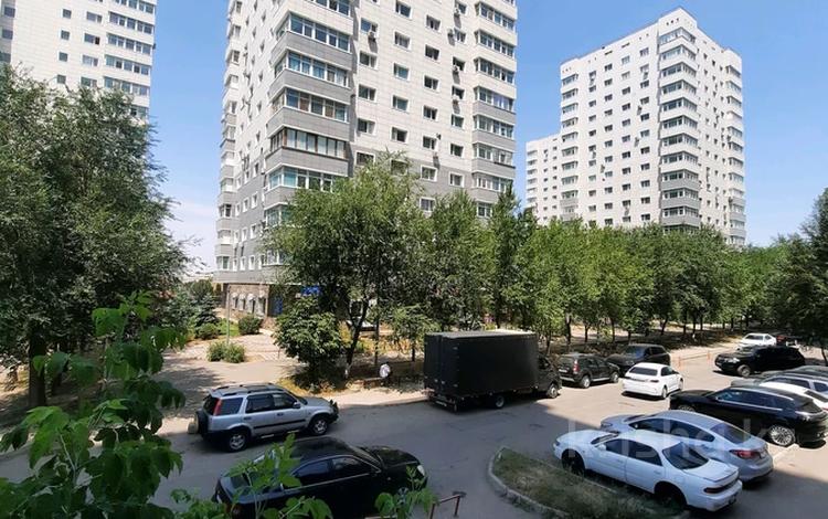 2-комнатная квартира · 72 м² · 9/17 этаж, мкр Мамыр-1 29 — Момышулы- шаляпина за 330 000 ₸ в Алматы, Ауэзовский р-н — фото 2