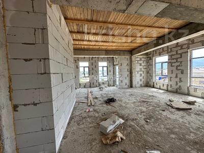 Продажа квартир в Алматинской обл.: 4-комнатная квартира · 80 м² · 3/3 этаж, Алатауская трасса 1Б — Магнум Алатауская трасса за 19.5 млн 〒 4-комнатная квартира · 80 м² · 3/3 этаж, Алатауская трасса 1Б — Магнум Алатауская трасса за 19.5 млн 〒 в Туздыбастау (Калинино)
